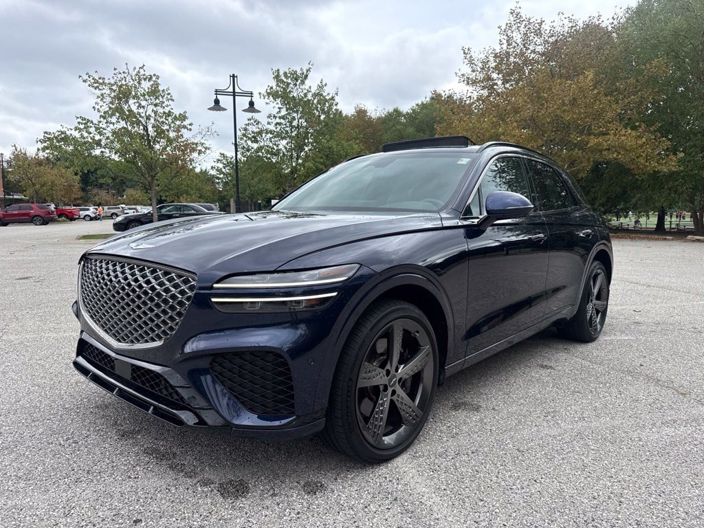 Used 2024 Genesis GV70 2.5T w/ Sport Prestige Package AWD/4WD image 6