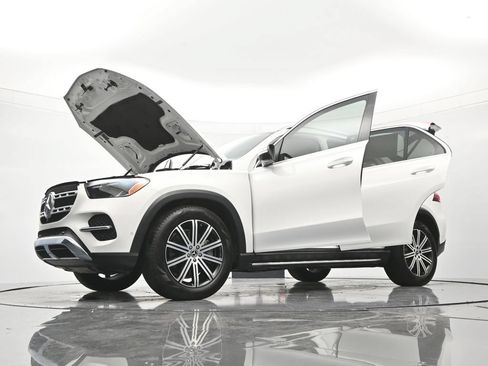 Used 2024 Mercedes-Benz GLE 450 4MATIC image 50