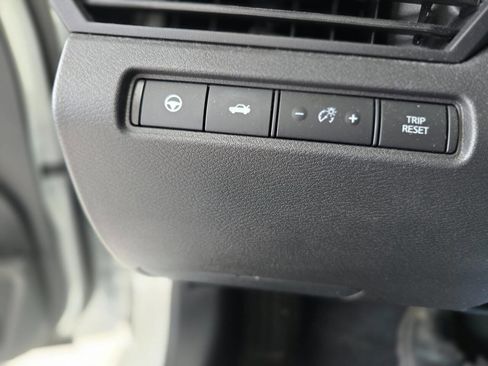 Used 2023 Nissan Altima 2.5 SV w/ SV Premium Package image 35