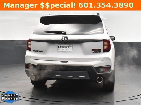 Used 2023 Honda Passport TrailSport image 8