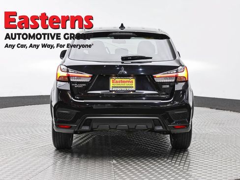 Used 2023 Mitsubishi Outlander Sport LE AWD/4WD image 6