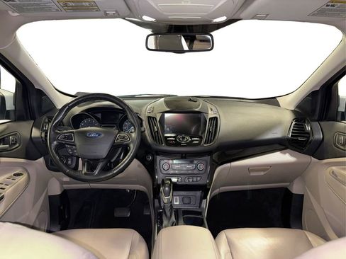 Used 2019 Ford Escape Titanium image 31