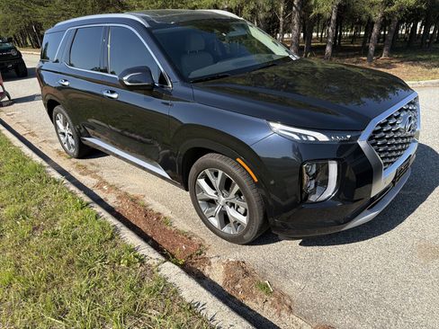 Used 2021 Hyundai Palisade Limited AWD/4WD image 2