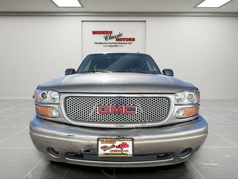Used 2002 GMC Yukon XL Denali image 8