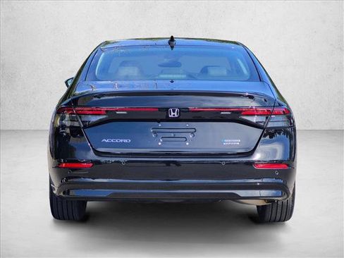 Used 2026 Honda Accord Touring image 7