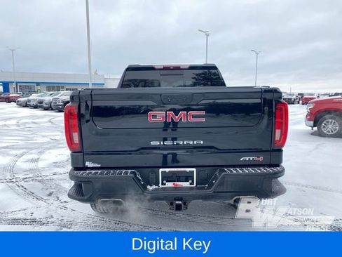 Used 2019 GMC Sierra 1500 AT4 w/ AT4 Premium Package image 6