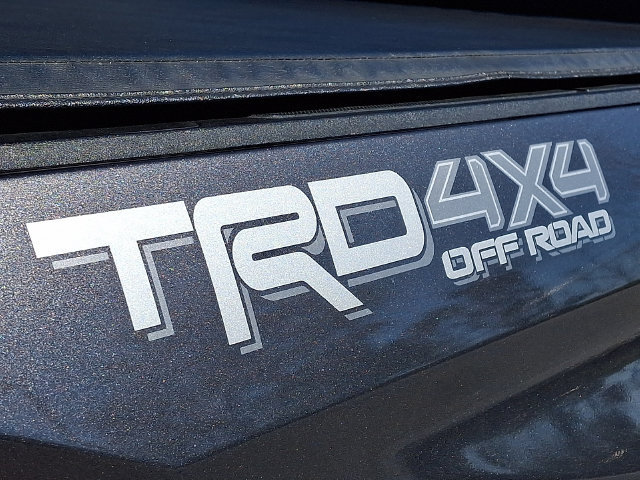 Used 2016 Toyota Tundra Limited w/ Limited Premium Package AWD/4WD image 31