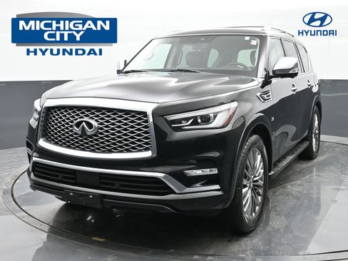 Used 2018 INFINITI QX80 4WD w/ Deluxe Technology Package image 1
