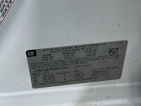 New 2025 Buick Envision Sport Touring image 28