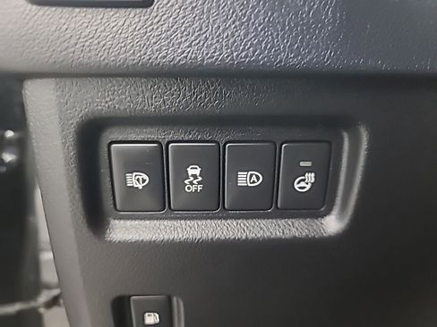 Used 2022 Lexus GX 460 Premium w/ Accessory Package image 29