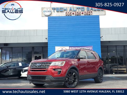 Used 2018 Ford Explorer XLT w/ Equipment Group 202A image 1