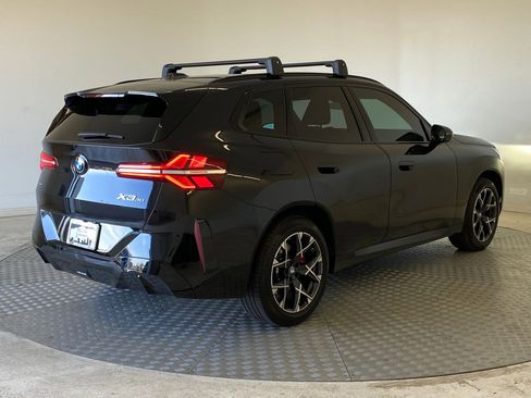 Used 2025 BMW X3 xDrive30i w/ Premium Package image 9