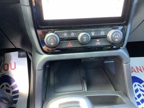 New 2026 Ford Ranger XLT w/ Equipment Group 301A High AWD/4WD image 18