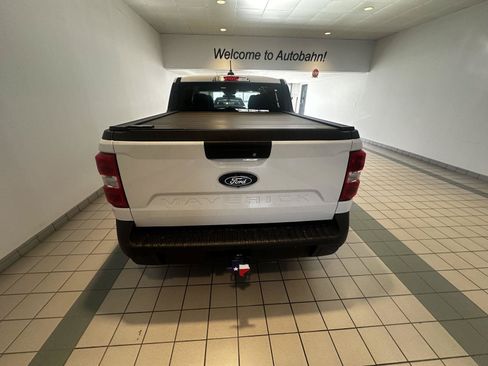 Used 2025 Ford Maverick XL FWD image 5