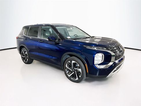 Used 2024 Mitsubishi Outlander SE FWD image 7