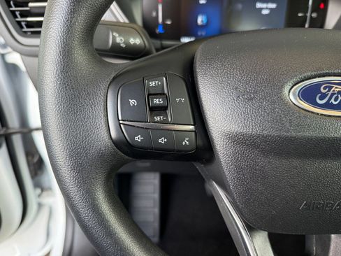 Used 2025 Ford Escape Active FWD image 17