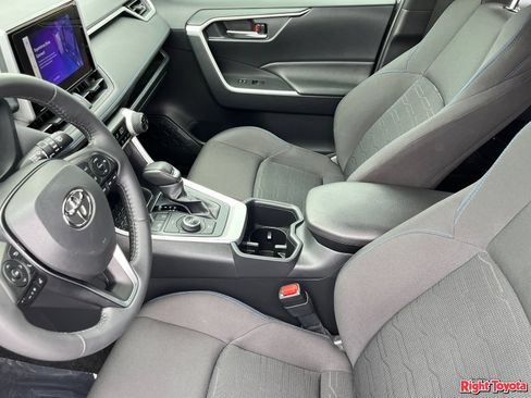 Certified 2023 Toyota RAV4 SE w/ Convenience Package AWD/4WD image 20