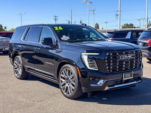 Used 2026 GMC Yukon Denali Ultimate w/ LPO, Floor Liner Package image 5