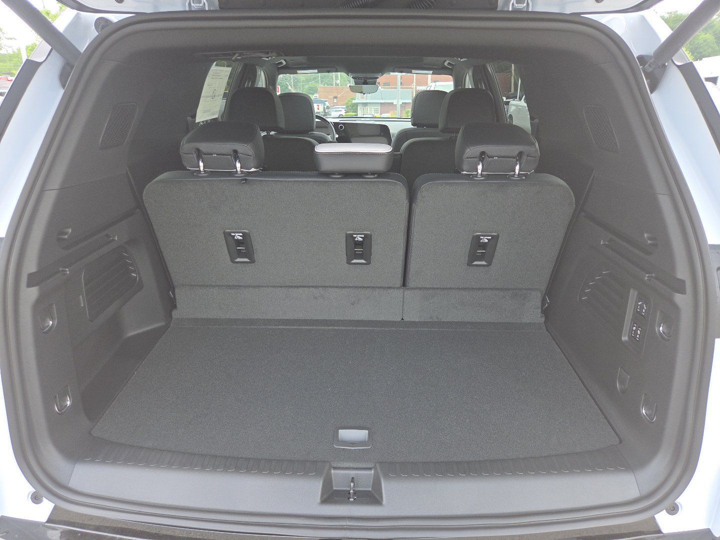 New 2026 Chevrolet Traverse High Country AWD/4WD image 25