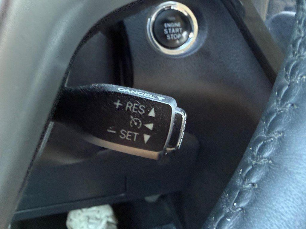 Used 2017 Toyota Sienna Limited Premium AWD/4WD image 20