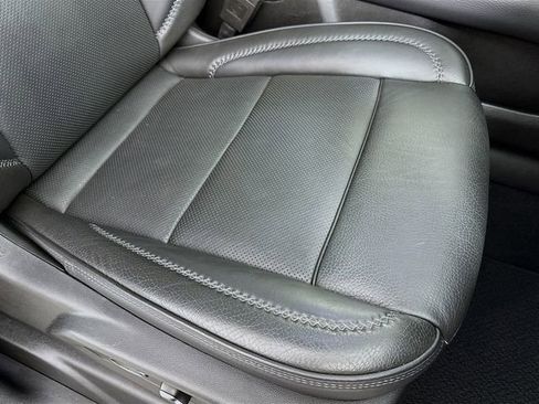 Used 2024 GMC Yukon Denali image 34