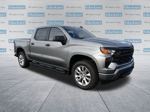 New 2026 Chevrolet Silverado 1500 Custom image 3