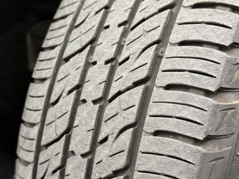 Used 2024 Toyota Highlander LE image 39