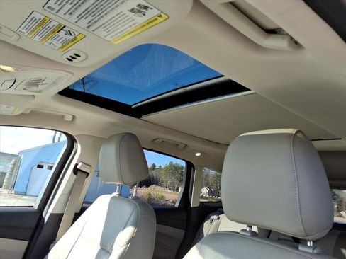 Used 2015 Ford Escape Titanium image 18