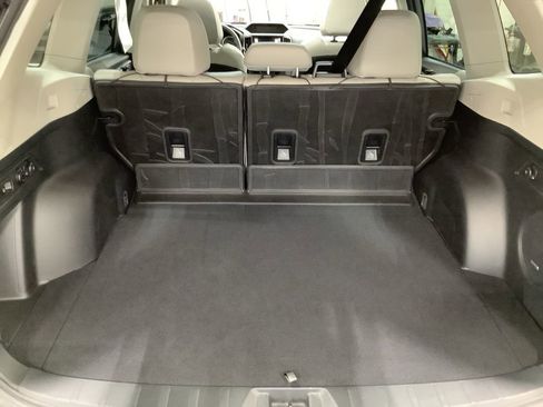 Used 2022 Subaru Forester Limited image 23