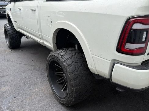 Used 2022 RAM 2500 Laramie AWD/4WD image 5