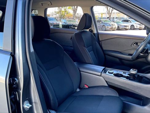 Certified 2023 Nissan Rogue S image 9