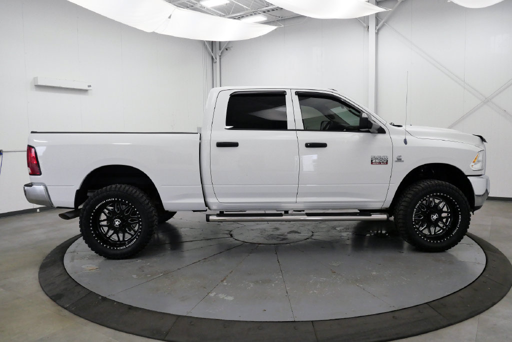 Used 2012 RAM 2500 ST w/ Chrome Appearance Group AWD/4WD image 9