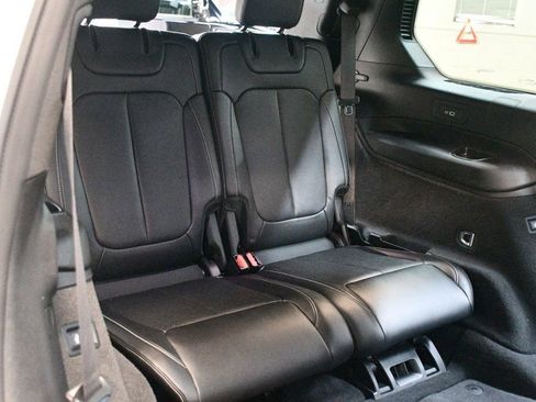 Used 2021 Jeep Grand Cherokee L Overland w/ Luxury Tech Group IV image 40