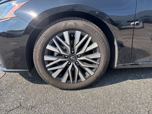 Used 2026 Nissan Altima 2.5 SV FWD image 30