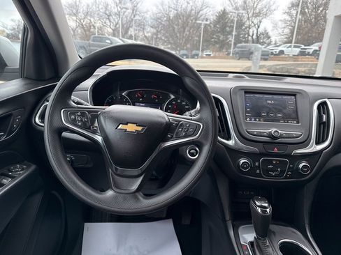 Used 2020 Chevrolet Equinox LT image 14