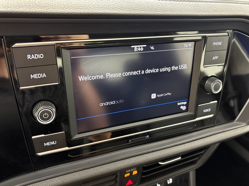Used 2024 Volkswagen Jetta SE FWD image 40