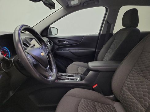 Used 2019 Chevrolet Equinox LT image 17