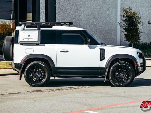 Used 2022 Land Rover Defender 90 X-Dynamic S image 12