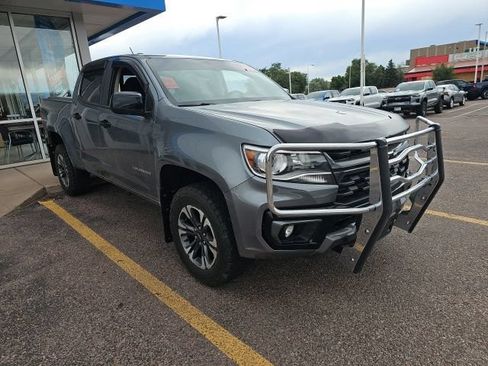 Used 2021 Chevrolet Colorado Z71 AWD/4WD image 5