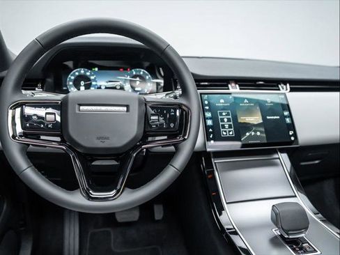 New 2026 Land Rover Range Rover Evoque S image 19