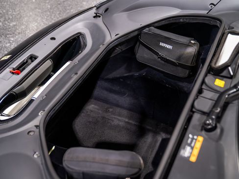 Used 2020 Ferrari 488 Pista Coupe image 32