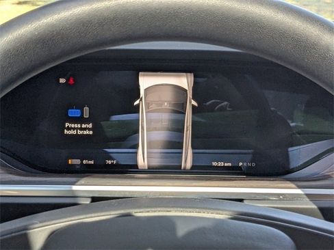 Used 2023 Tesla Model S Standard Range image 28