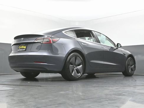 Used 2018 Tesla Model 3 Long Range image 49