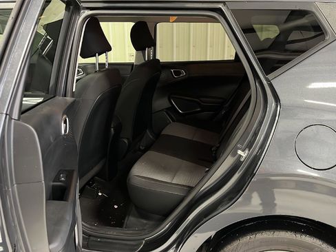 Used 2021 Kia Soul S image 11