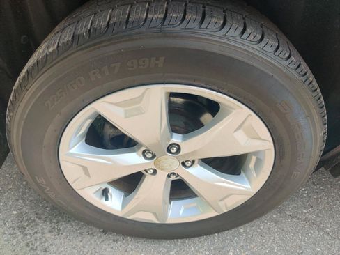 Used 2015 Subaru Forester 2.5i w/ Alloy Wheel Package AWD/4WD image 17
