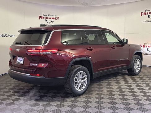 New 2025 Jeep Grand Cherokee L Laredo image 4