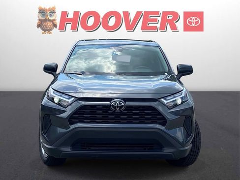 Used 2025 Toyota RAV4 LE FWD image 5