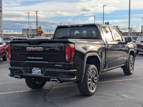 New 2026 GMC Sierra 1500 AT4 w/ AT4 Premium Package image 3