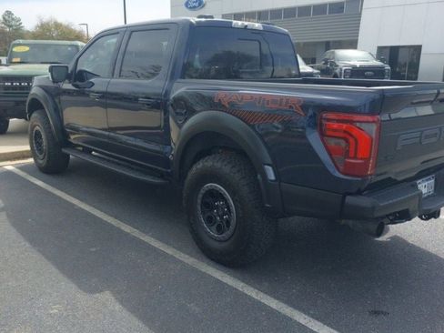 Used 2025 Ford F150 Raptor image 5