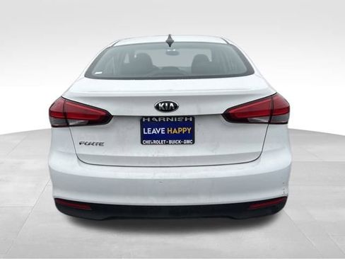 Used 2017 Kia Forte LX image 6